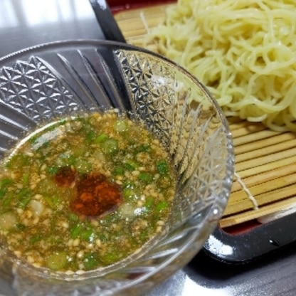 中華麺でいただきました。高校生がいるので、豆板醤半分で作りましたが美味しかったです。また作ります